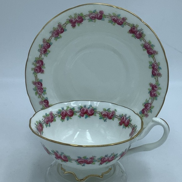 Antique Cauldon England Rose Border Gold Trim Footed China Teacup and Saucer - Picture 1 of 10